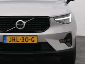 Volvo XC40 (2023) thumbnail 19