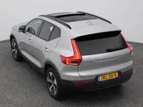 Volvo XC40 (2023) thumbnail 25