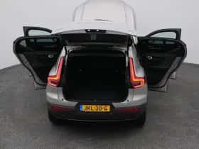 Volvo XC40 (2023) thumbnail 29