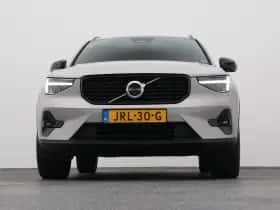 Volvo XC40 (2023) thumbnail 35