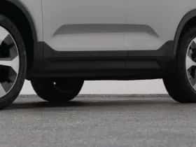 Volvo XC40 (2023) thumbnail 37