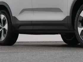 Volvo XC40 (2023) thumbnail 38