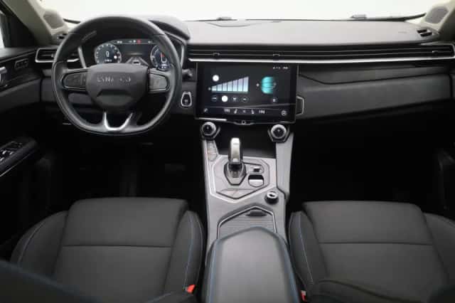 Lynk & Co 01 (2021) thumbnail 7