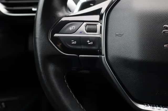 Peugeot 3008 (2021) thumbnail 14