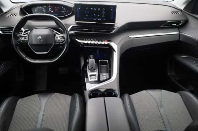 Peugeot 3008 (2021) thumbnail 7