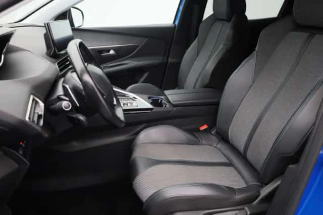 Peugeot 3008 (2021) thumbnail 10