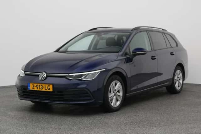 Volkswagen Golf (2021) thumbnail 1