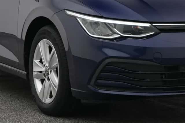 Volkswagen Golf (2021) thumbnail 16