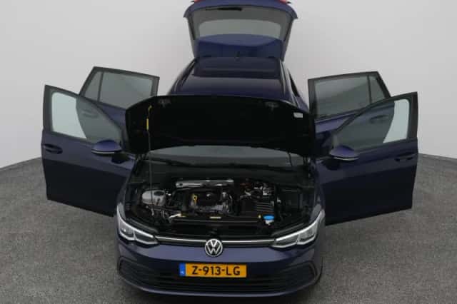 Volkswagen Golf (2021) thumbnail 24
