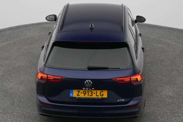 Volkswagen Golf (2021) thumbnail 25