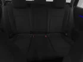 Volkswagen Golf (2021) thumbnail 4