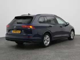 Volkswagen Golf (2021) thumbnail 6