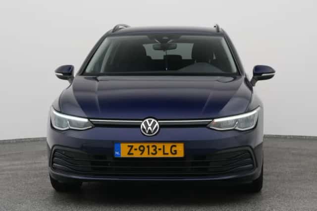 Volkswagen Golf (2021) thumbnail 8