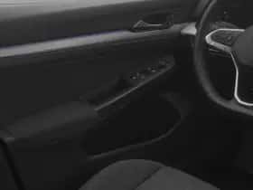 Volkswagen Golf (2021) thumbnail 10