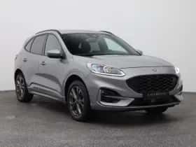Ford Kuga (2022) thumbnail 2