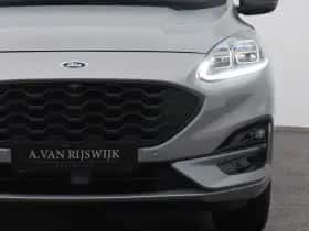 Ford Kuga (2022) thumbnail 19