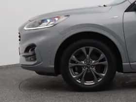 Ford Kuga (2022) thumbnail 21
