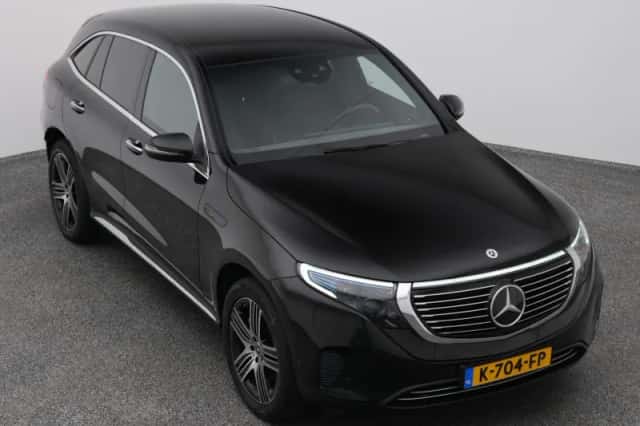 Mercedes-Benz EQC (2020) thumbnail 24
