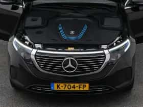 Mercedes-Benz EQC (2020) thumbnail 31