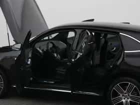 Mercedes-Benz EQC (2020) thumbnail 33