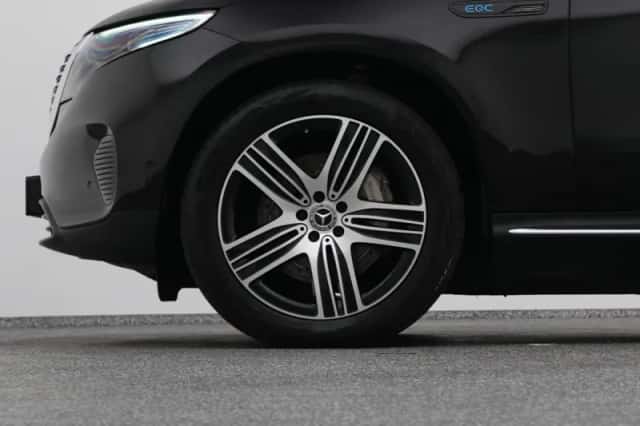 Mercedes-Benz EQC (2020) thumbnail 39