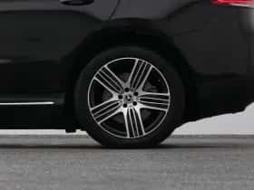 Mercedes-Benz EQC (2020) thumbnail 40