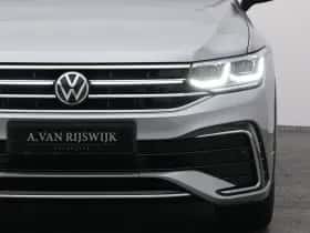 Volkswagen Tiguan (2023) thumbnail 18