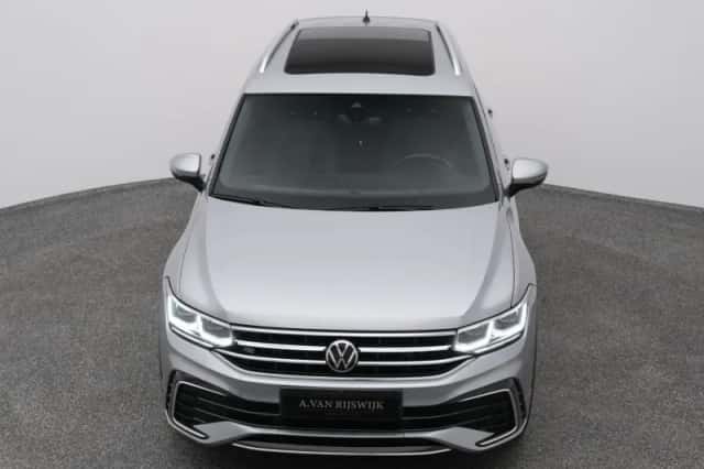 Volkswagen Tiguan (2023) thumbnail 25