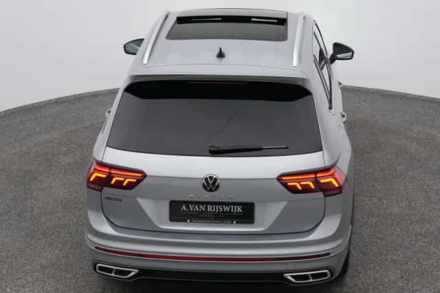 Volkswagen Tiguan (2023) thumbnail 27