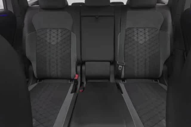 Volkswagen Tiguan (2023) thumbnail 4