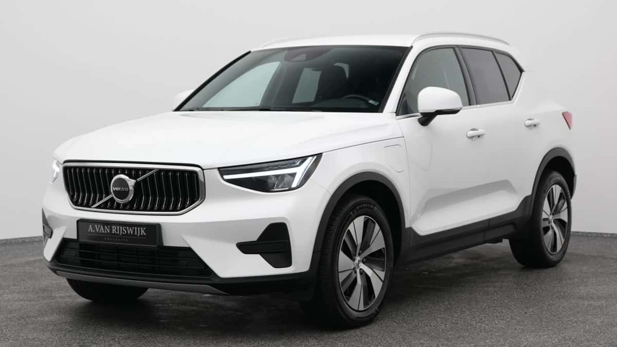 Volvo XC40 (2022) — foto 1