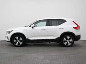 Volvo XC40 (2022) thumbnail 13