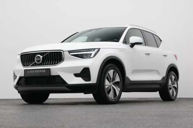 Volvo XC40 (2022) thumbnail 15