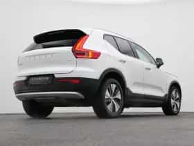 Volvo XC40 (2022) thumbnail 16