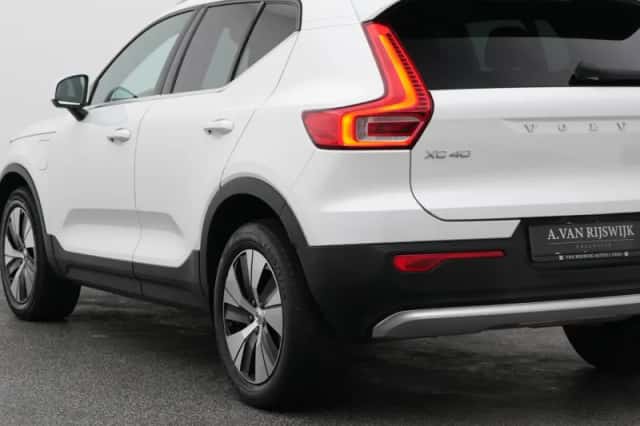 Volvo XC40 (2022) thumbnail 18