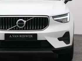Volvo XC40 (2022) thumbnail 19