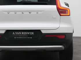 Volvo XC40 (2022) thumbnail 20