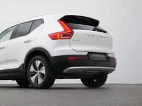 Volvo XC40 (2022) thumbnail 22