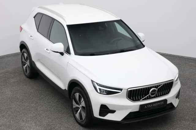 Volvo XC40 (2022) thumbnail 24