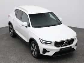 Volvo XC40 (2022) thumbnail 24