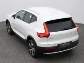 Volvo XC40 (2022) thumbnail 25