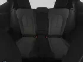 Volvo XC40 (2022) thumbnail 4