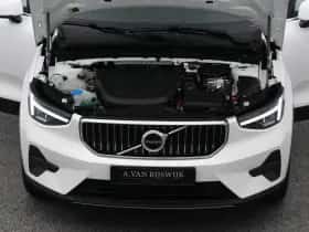 Volvo XC40 (2022) thumbnail 31