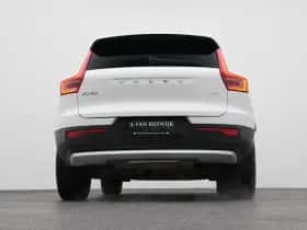 Volvo XC40 (2022) thumbnail 36
