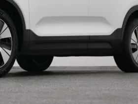 Volvo XC40 (2022) thumbnail 37