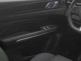 Lynk & Co 01 (2023) thumbnail 11