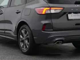 Ford Kuga (2023) thumbnail 17