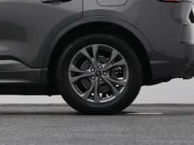 Ford Kuga (2023) thumbnail 39
