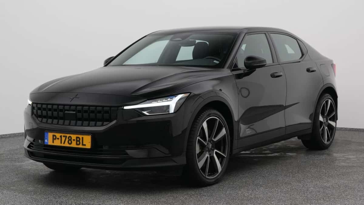 Polestar 2 (2022) — foto 1