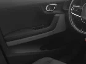 Polestar 2 (2022) thumbnail 12